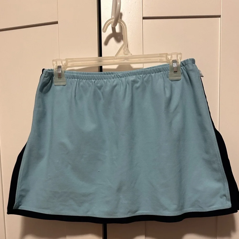 NIKE Powder Blue‎ with Navy Trim Elastic Waist Pull On Tennis Skort size M 8-10